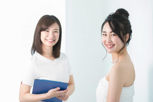 マツエクの理想的な付け替え頻度とは？長持ちする方法も合わせてご紹介！